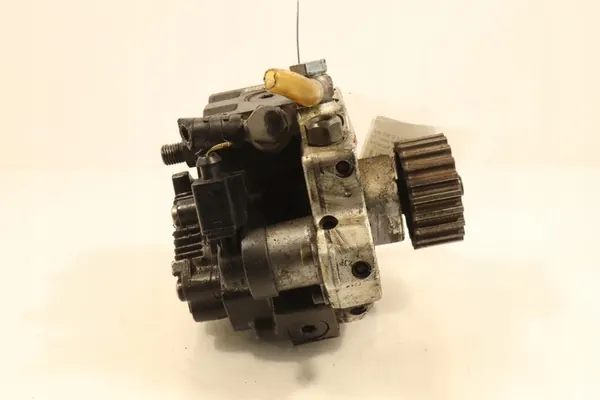 Kraftstoffinjektorpumpe Audi A6 C6 2.7 TDI 0445010125 image 3