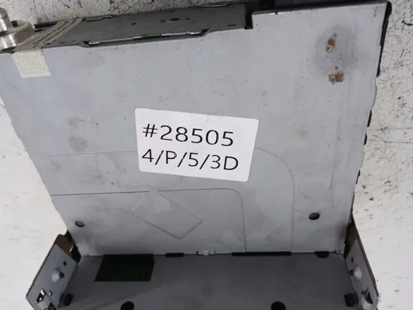 OEM 24469305 Tehdasradio Opel Corsa C:lle image 7