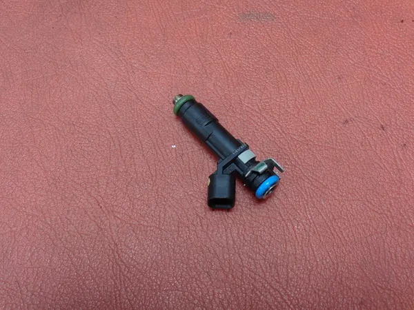 Bränsleinsprutare Ford 1.2 12V 2019 GN1G-9F593-BB image 2