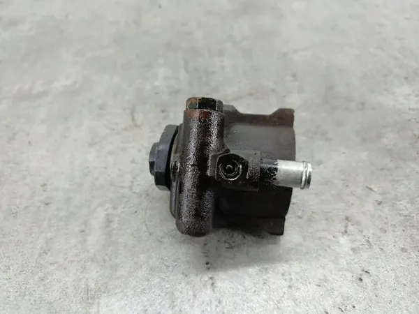 Stuurpomp VW Golf IV 1.9 TDI image 3