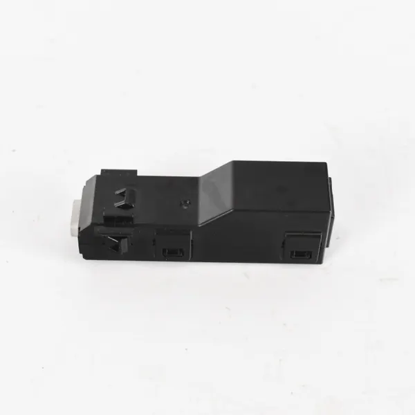 Prise USB-C & Jack Stéréo OEM 86190-F4020 image 2