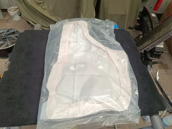 Aislamiento puerta Nissan Qashqai III OEM 808606UA0A image 4