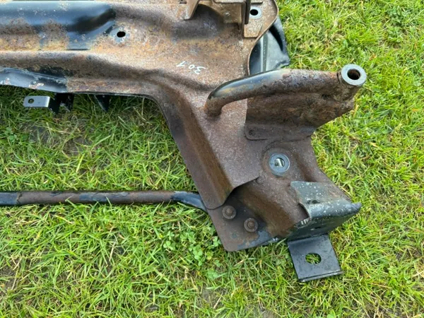 Vorderer Aufhängungsquerlenker OEM für Peugeot 301 image 6