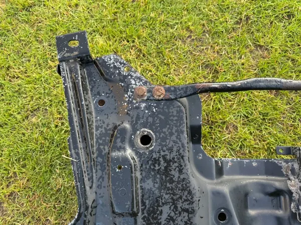 Vorderer Aufhängungsquerlenker OEM für Peugeot 301 image 9