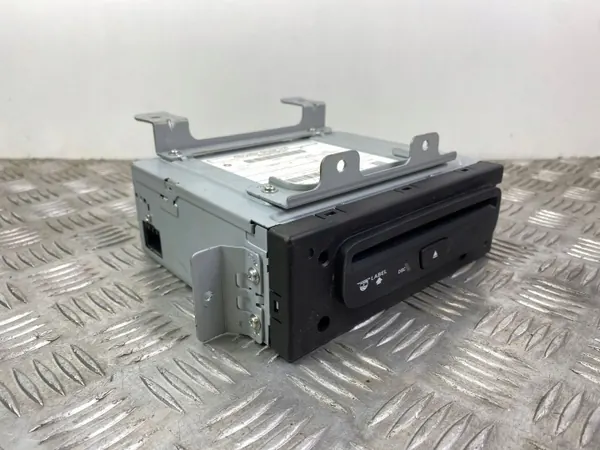 Dodge Durango CD/DVD-Wechsler OEM P05091245AE image 2