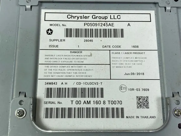 Dodge Durango CD/DVD-Wechsler OEM P05091245AE image 7
