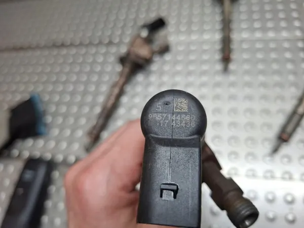 OEM 9657144580 Inspuiting voor 2.0 HDI TDCI image 3