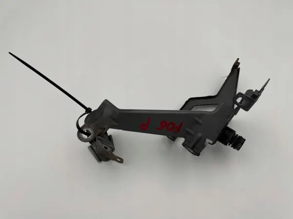 Suporte de para-lama dianteiro direito BMW F06 F12 F13 OEM image 2