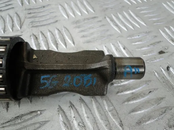Arbre d'équilibrage OEM 06K103333N pour VW Golf VII 2.0 TSI image 4