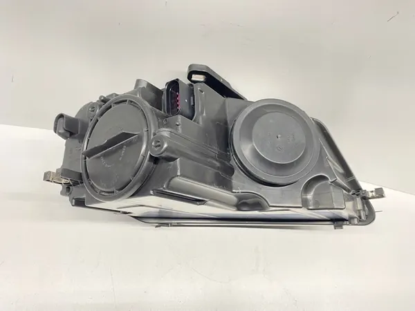 Faros delanteros izquierdo Audi A3 8P 2008-2012 image 10