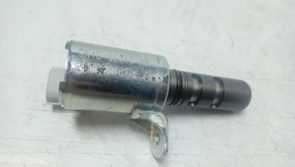 Soupape de commande d'arbre à cames Ford OE CN1G6L713AB image 2