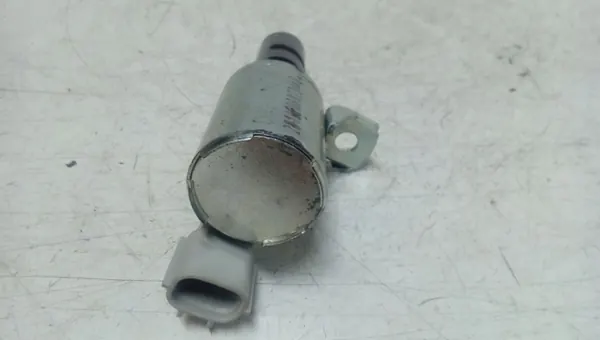 Soupape de commande d'arbre à cames Ford OE CN1G6L713AB image 3