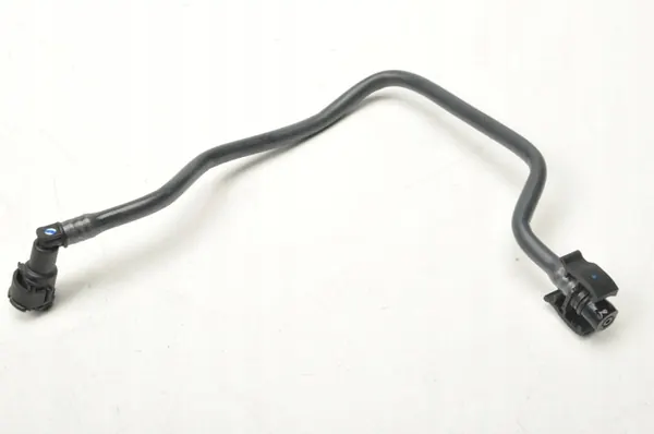 Volvo XC60 II B5 Manguera de Purga OEM 32138292 image 3