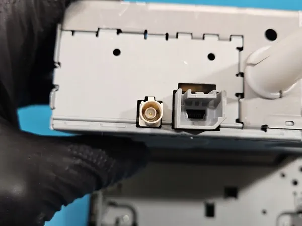 Radio d'origine Fiat Ducato IV OEM 07356232340 image 9
