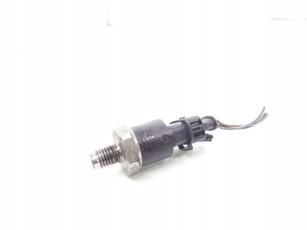 Brandstofdruksensor OEM 0281002398 voor Opel Astra H image 2
