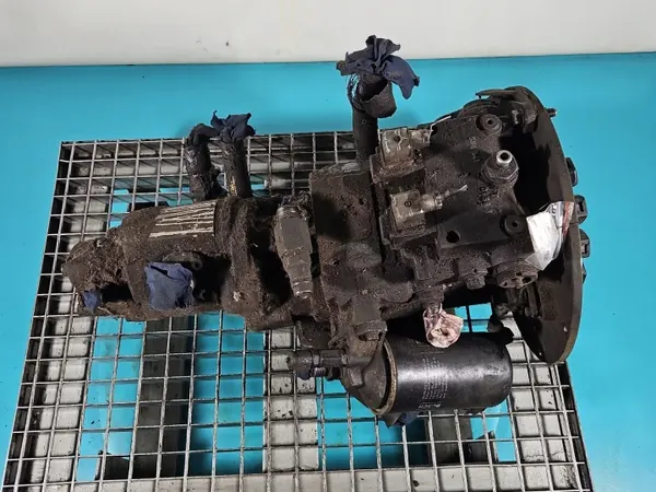 Pompe hydraulique OEM IMPRK1367312 pour balayeuse image 6