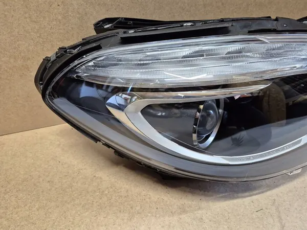 MERCEDES W246 Rechter Xenon Koplamp ILS image 4