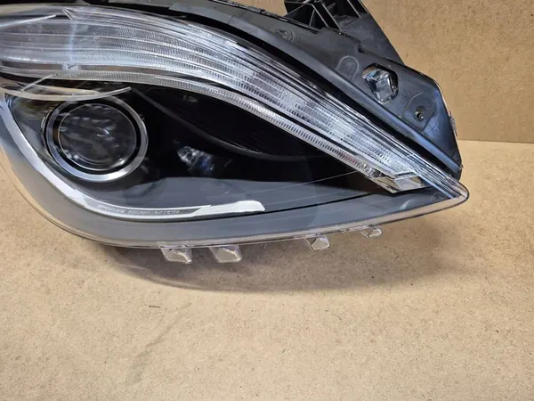MERCEDES W246 Rechter Xenon Koplamp ILS image 5