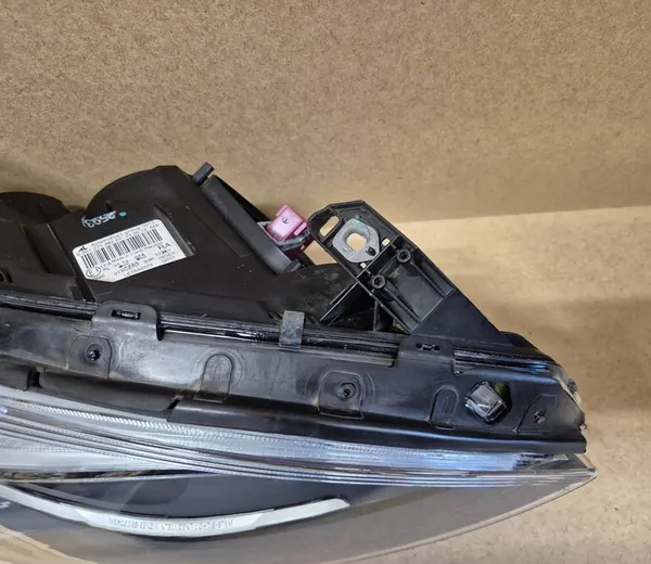 MERCEDES W246 Rechter Xenon Koplamp ILS image 7