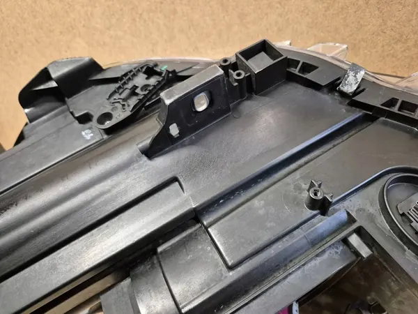 MERCEDES W246 Rechter Xenon Koplamp ILS image 8