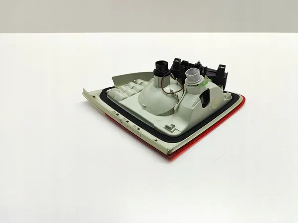 BMW OE 7177698 lámpara trasera combinada image 8