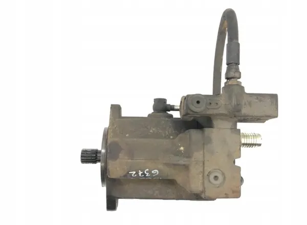 Käytetty Iveco hydrauliikkapumppu OEM 83013559 image 2
