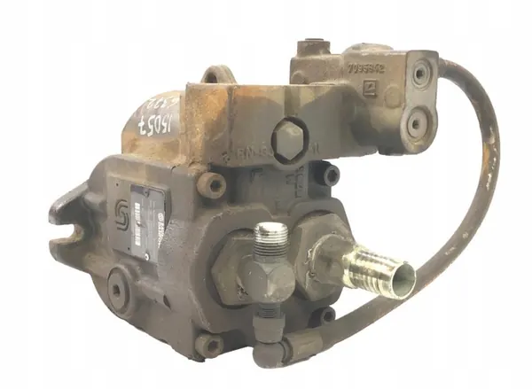 Käytetty Iveco hydrauliikkapumppu OEM 83013559 image 4