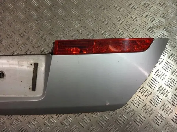 Garniture de hayon BMW 7 (E65, E66, E67) 7042921 image 10