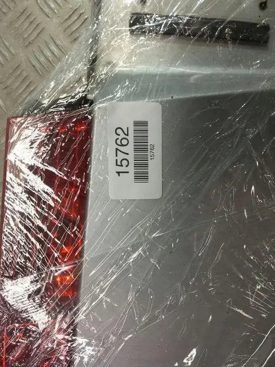 Garniture de hayon BMW 7 (E65, E66, E67) 7042921 image 5