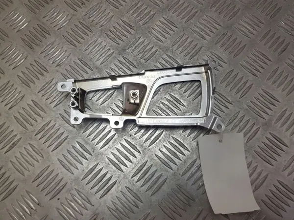 BMW Handbremshebel-Abdeckung OEM 51169321366 image 6