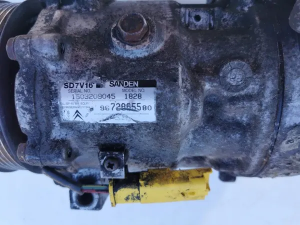 Compresseur de climatisation Peugeot 9672865580 image 3