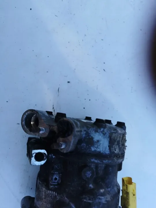 Compresseur de climatisation Peugeot 9672865580 image 6