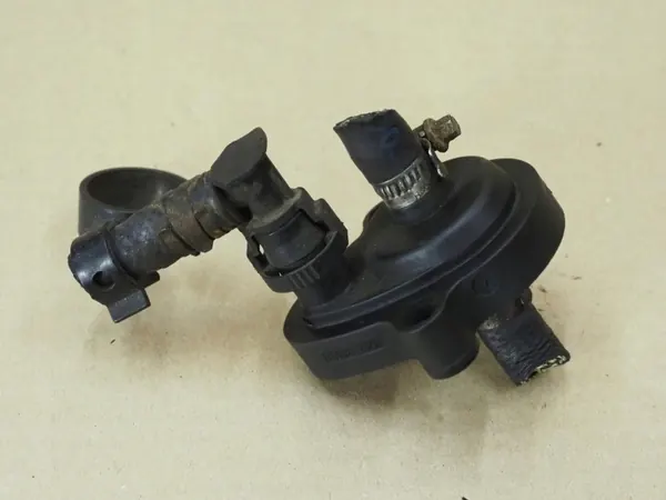 Fuel Return Valve OEM BMW - Used, Fits E39, X5, E38 image 3
