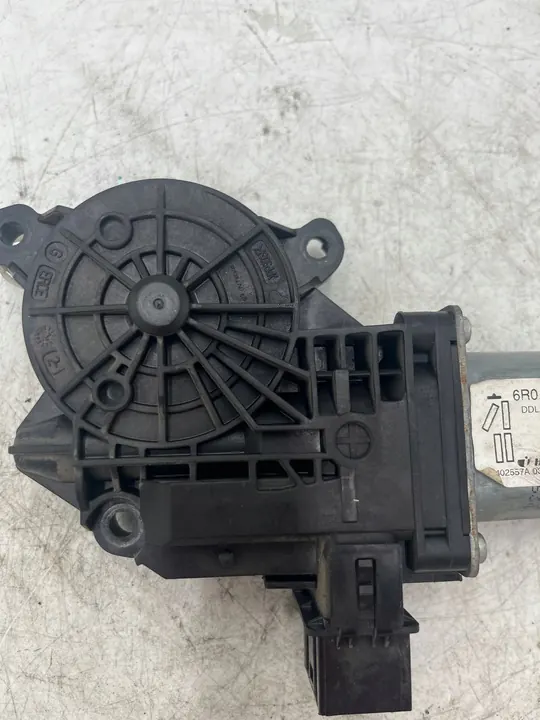 Vasen etuikkunan moottori VW Polo 6R 6R0959801AJ image 3