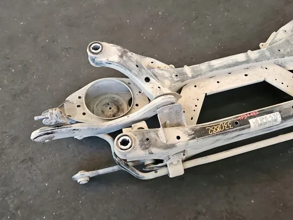 Hinterachsträger und Querlenker OEM IMPRK1536175 Ford Focus MK4 image 8
