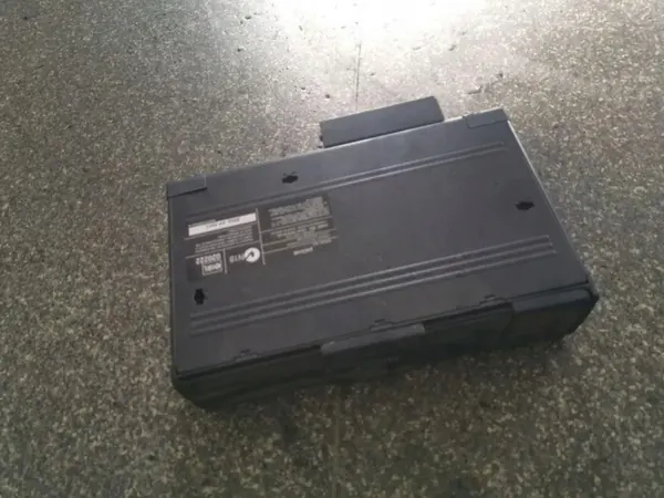 OEM 1X4318C830AB CD-vaihtaja Jaguar X-Type Estateen image 2