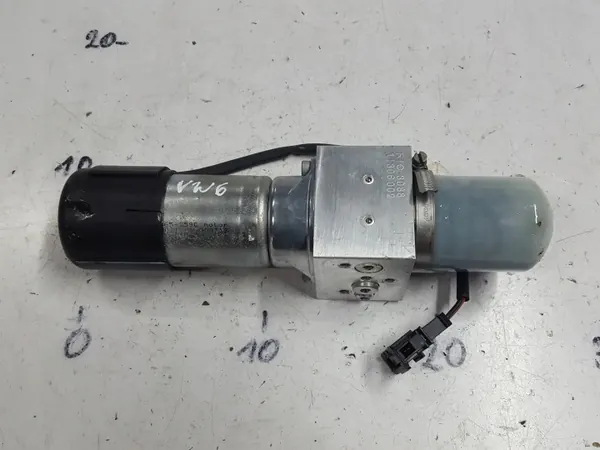 OEM DAI1-110913 kattopumppu VW Golf 6 Cabriolle image 2