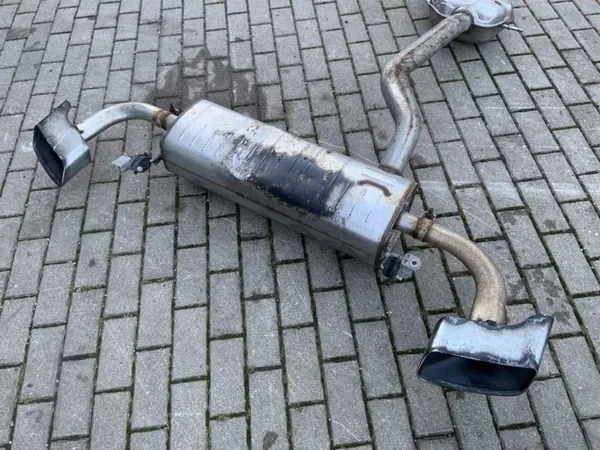 OEM 4M0253611N Audi Q7 2018 Silenciador Completo image 7