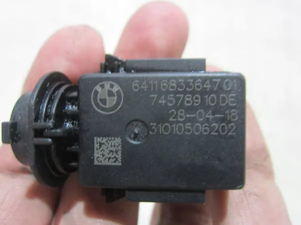 Sensor AUC BMW OEM 64116833647 - Estado usado image 5