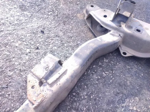 Renault OE 453868 Support Moteur pour Megane III 1.9 DCI image 6