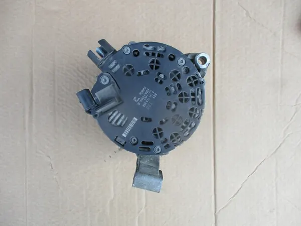 Volvo OE Vaihtovirtageneraattori image 2