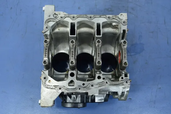 Moottorilohko OEM 04C103023H Skoda Citigo 1.0 MPI image 5