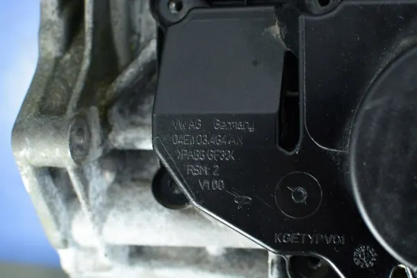 Moottorilohko OEM 04C103023H Skoda Citigo 1.0 MPI image 8