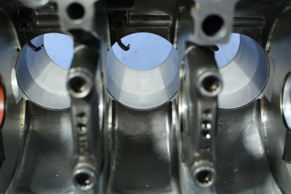 Moottorilohko OEM 04C103023H Skoda Citigo 1.0 MPI image 9