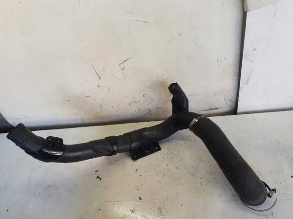 Mangueira de intercooler esquerda VW Passat B6 1.9 TDI image 3