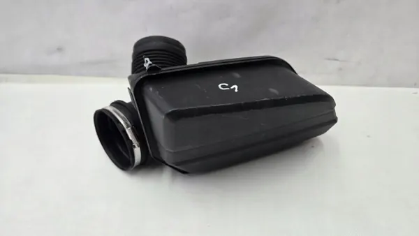 BMW 3 G20 G21 Luftfilter OEM YTY5336 image 2