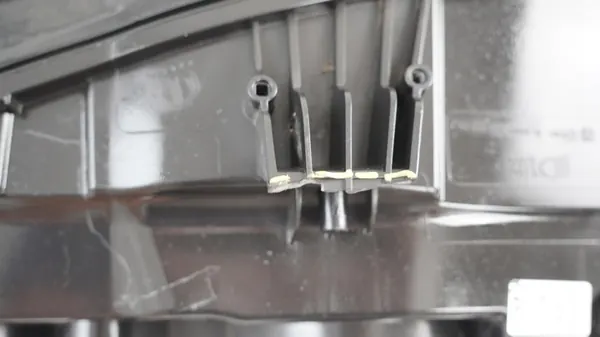 Fiat Tipo II Etuvalo Vasen OEM Käytetty Osasto image 3