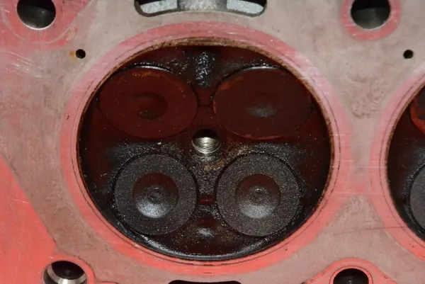 Culata Maserati OE 2283305ND - Lado Derecho image 7