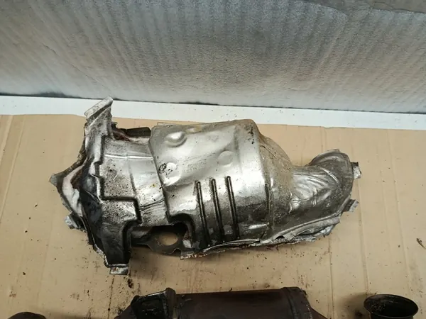 CITROEN PEUGEOT OPEL 1.6 eHDI DPF Catalisador OEM 9815574580 image 4