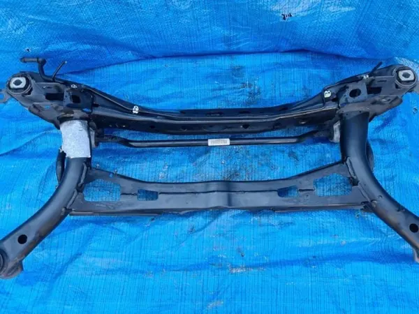 Jeu de suspension arrière complet OEM 3Q0505315K image 2